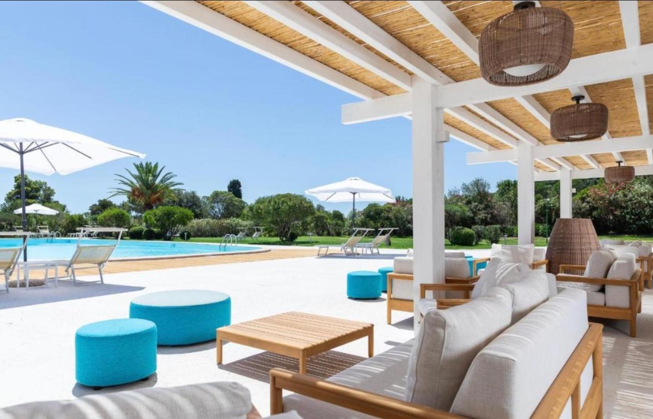 Villa Zippiri Is Molas Pula Exterior foto