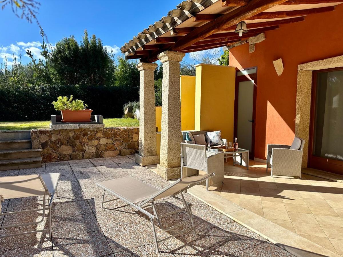 Villa Zippiri Is Molas Pula Exterior foto